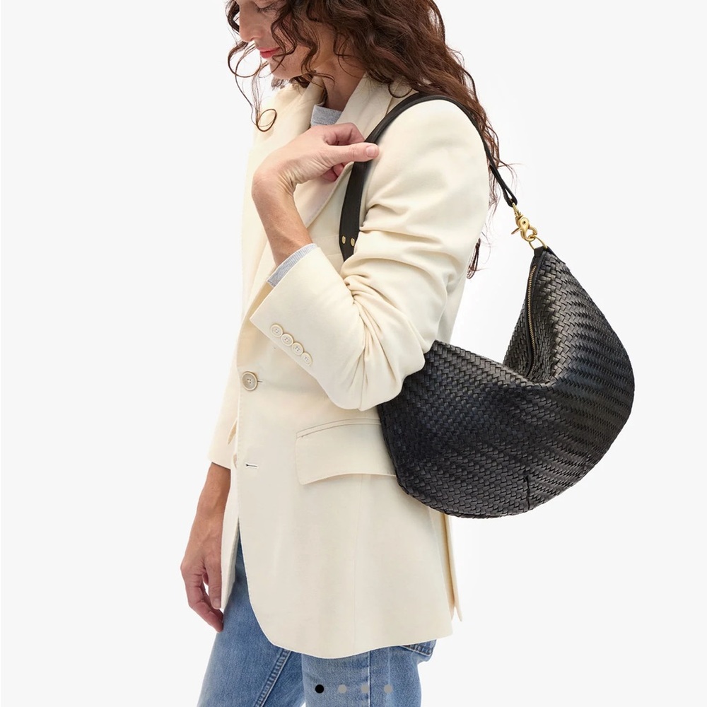 Clare v moyen messenger bag